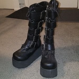 Demonia Trashville 518 Boots
